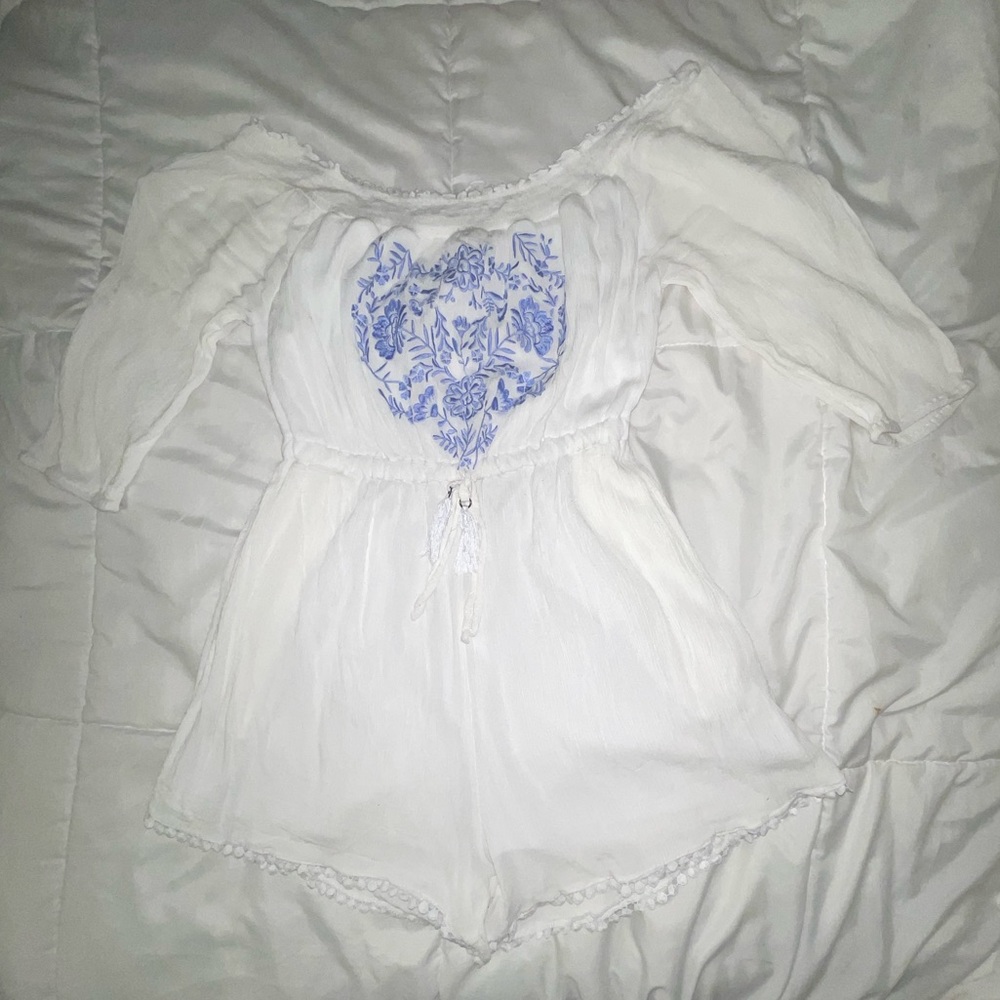 ZARA romper size small white and blue